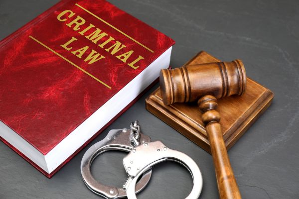 Defense attorney for felonies